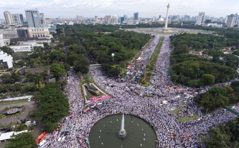 Aksi 212 dan Mega Korupsi